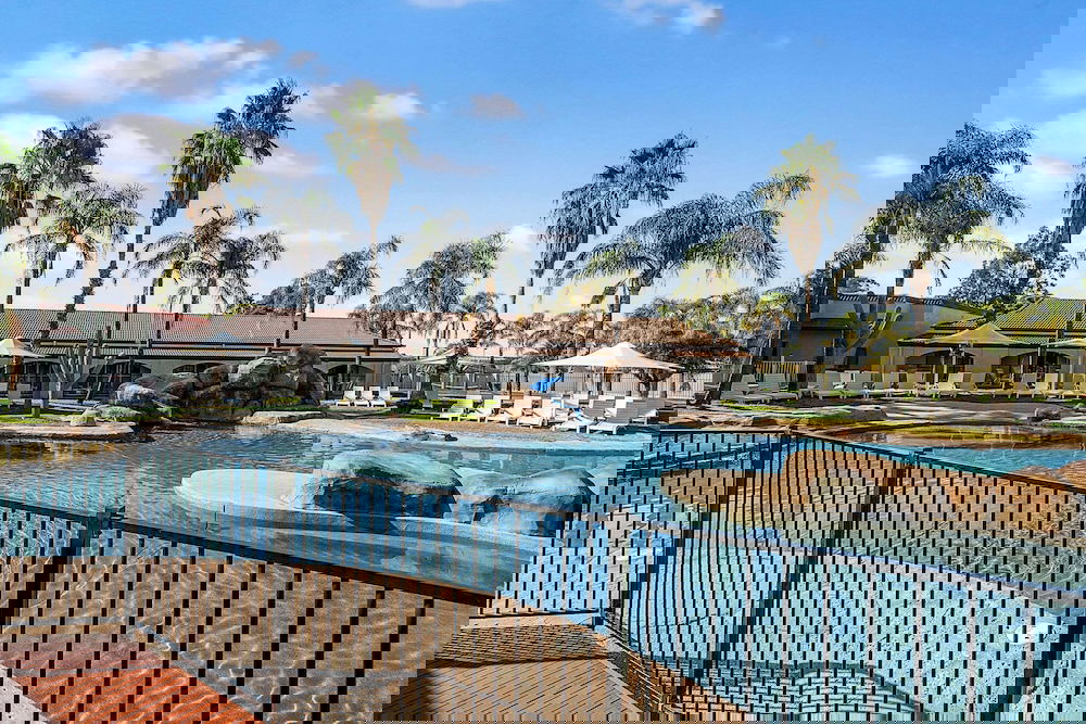 Hamilton Valley NSW Accommodation Sunshine Coast