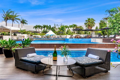 Shangri-La The Marina, Cairns - Accommodation Sunshine Coast 0