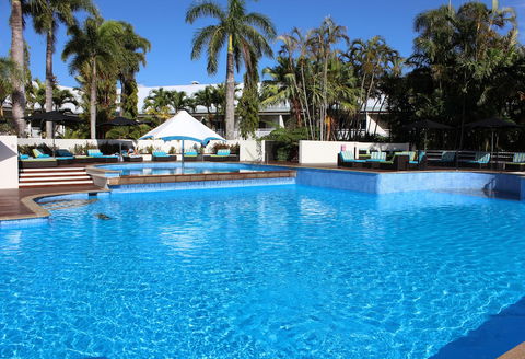 Shangri-La The Marina, Cairns - Accommodation Sunshine Coast 1