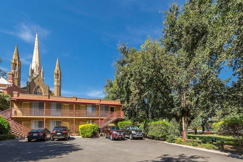 Best Western Cathedral Motor Inn - Accommodation Sunshine Coast 0