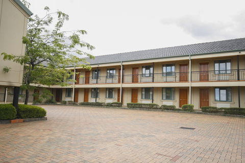 Gateway On Monash Boutique Hotel - Accommodation Sunshine Coast 0