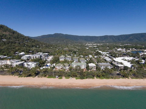 On The Beach Holiday Apartments - Accommodation Sunshine Coast 0