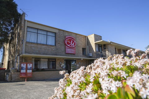Metro Inn Ryde - Accommodation Sunshine Coast 1