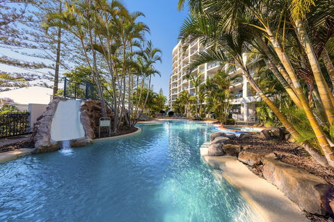 Ramada Resort By Wyndham Golden Beach - Accommodation Sunshine Coast 3