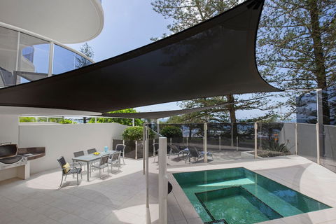 Mantra Zanzibar - Accommodation Sunshine Coast 3