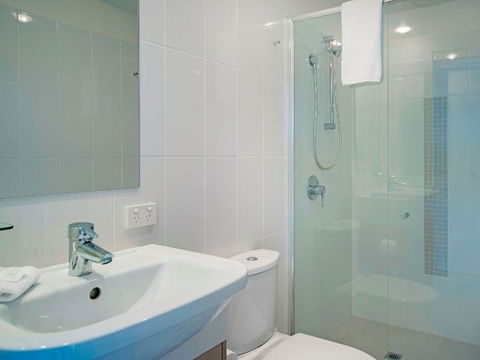 Azzura Greens Resort - Accommodation Sunshine Coast 5