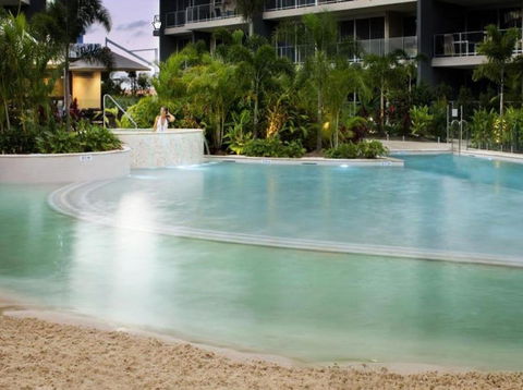 Azzura Greens Resort - Accommodation Sunshine Coast 2