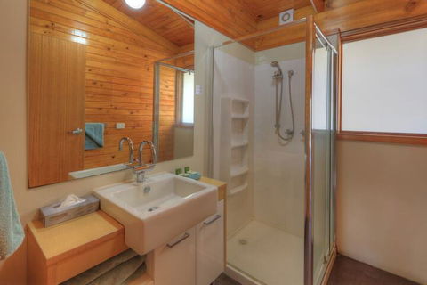 Stewarts Bay Lodge - Accommodation Sunshine Coast 4