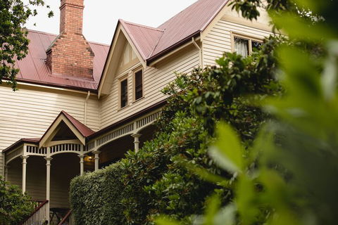 Franklin Manor - Accommodation Sunshine Coast 1
