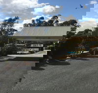 Tuckerbox Motor Inn - Accommodation Sunshine Coast