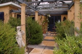 Le Petit Palais Villas - Accommodation Sunshine Coast 1