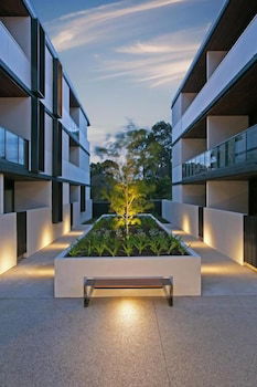 Clayton Serviced Apartments - Accommodation Sunshine Coast 5