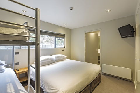 Altezza 1570 - Accommodation Sunshine Coast 2