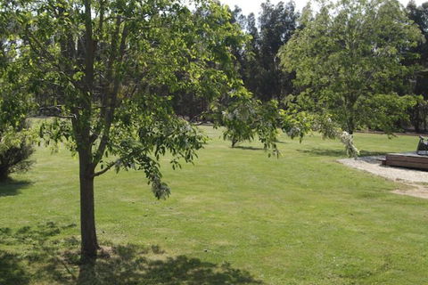 Bellbrae Harvest - Accommodation Sunshine Coast 2