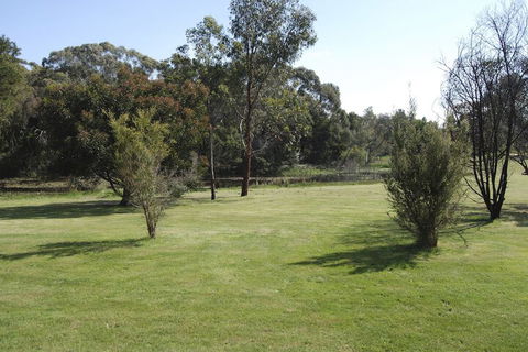 Bellbrae Harvest - Accommodation Sunshine Coast 4