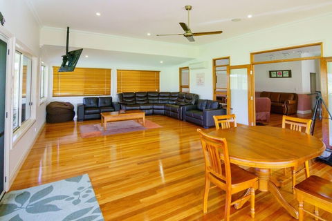 Radiance On Lyra - Accommodation Sunshine Coast 5