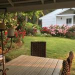 Applegate Lane Chalet - Accommodation Sunshine Coast 0