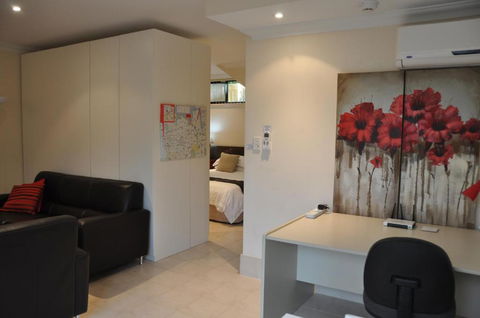 Alfred Cove Short Stay - Accommodation Sunshine Coast 3