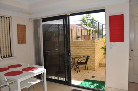 Alfred Cove Short Stay - Accommodation Sunshine Coast 4
