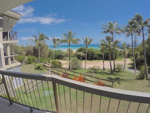 Mooloomba Five - Accommodation Sunshine Coast 2