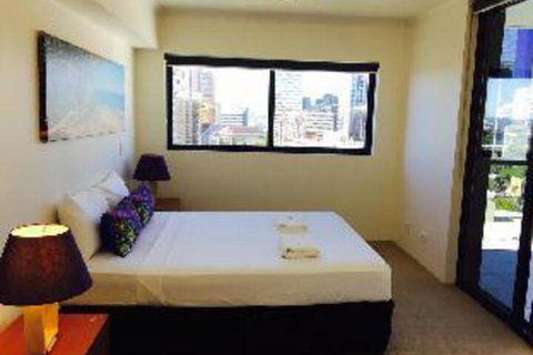 Apartments Downtown - Accommodation Sunshine Coast 0