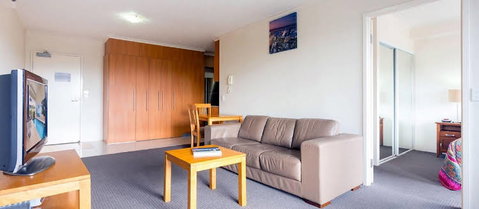 Apartments Downtown - Accommodation Sunshine Coast 1
