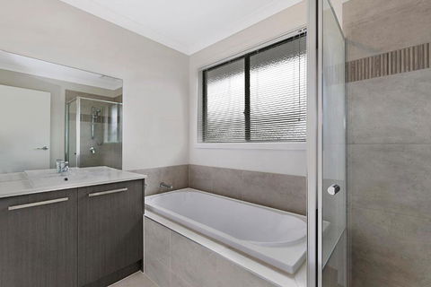 Palm Grove Beach House Dromana - Accommodation Sunshine Coast 5