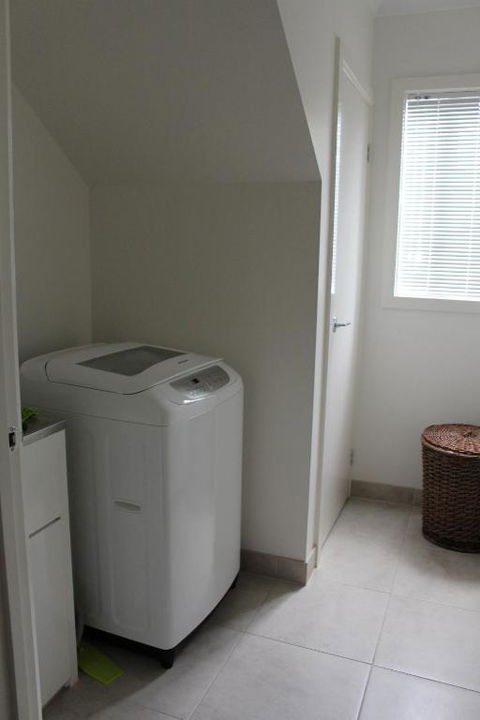 Palm Grove Beach House Dromana - Accommodation Sunshine Coast 6
