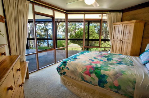The Coombe On Wilson Inlet - Accommodation Sunshine Coast 1