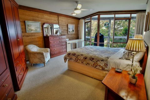 The Coombe On Wilson Inlet - Accommodation Sunshine Coast 5