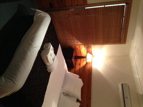 Loxley On Bellbird Hill - Accommodation Sunshine Coast 3