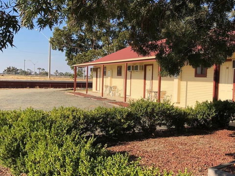 Outback Quarters - Accommodation Sunshine Coast 1