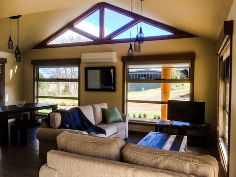 Daysend Cottages - Accommodation Sunshine Coast 4