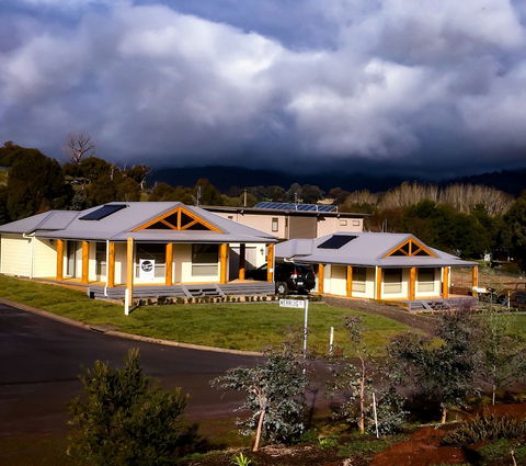 Daysend Cottages - Accommodation Sunshine Coast 3