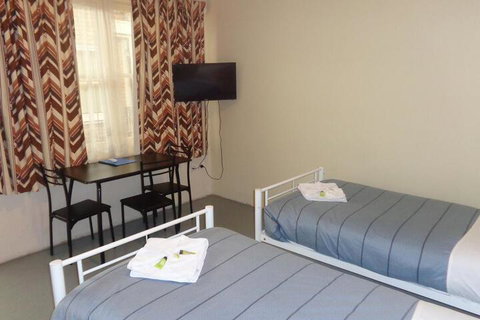 Adelaide Backpackers Travellers Inn - Accommodation Sunshine Coast 5
