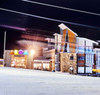 Abom Hotel - Accommodation Sunshine Coast
