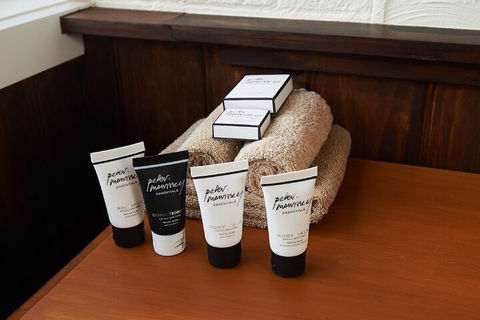 Abom Hotel - Accommodation Sunshine Coast 2