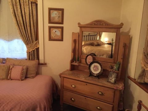 Segenhoe Inn Historic Bed & Breakfast - Accommodation Sunshine Coast 6