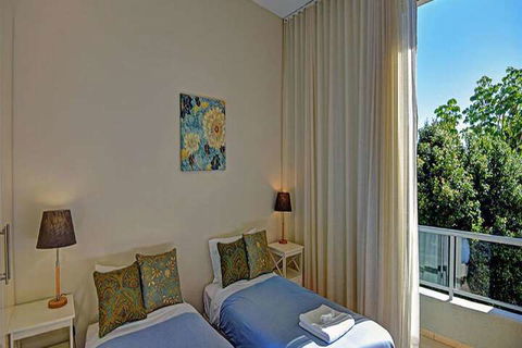 Aqua Viva 2 - Accommodation Sunshine Coast 5