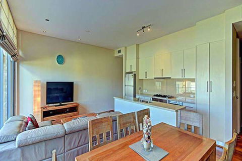 Aqua Viva 2 - Accommodation Sunshine Coast 4