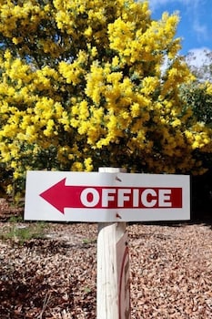 Travellers Rest Motel - Accommodation Sunshine Coast 0