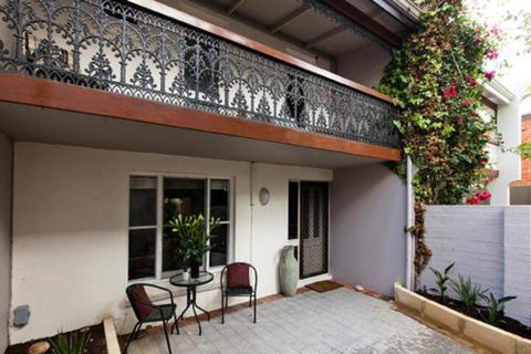 Park Terrace 2 - Accommodation Sunshine Coast 2