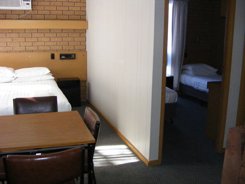 Eaglehawk Motel - Accommodation Sunshine Coast 3
