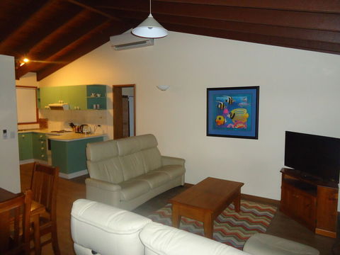 Dalmeny Shores - Accommodation Sunshine Coast 0