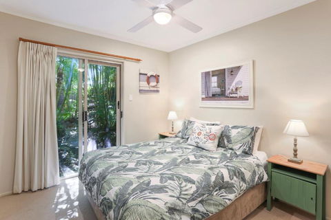 Palm Trees Noosa - Accommodation Sunshine Coast 7