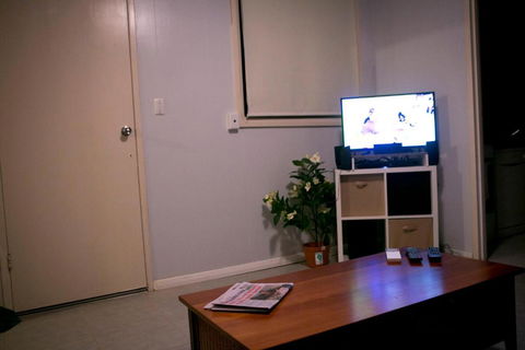 Cave Place Units - Accommodation Sunshine Coast 6
