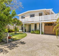 Coastal Retreat in Blairgowrie - Accommodation Sunshine Coast