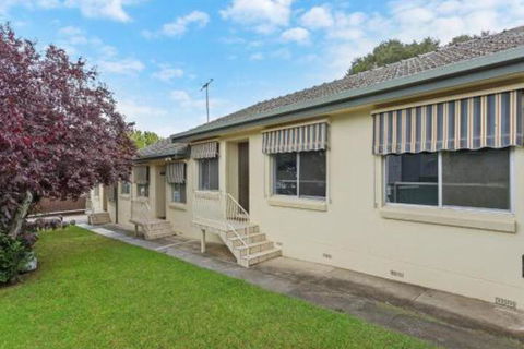 Albury Suites Parkway Lane - Accommodation Sunshine Coast 3