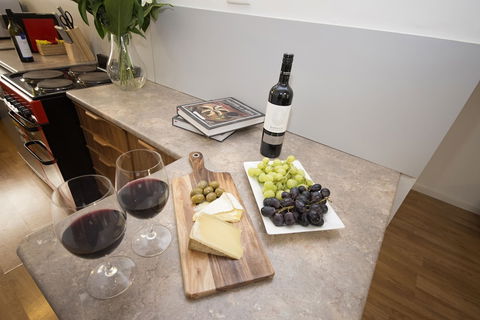 Central Wagga Apartment - Accommodation Sunshine Coast 2