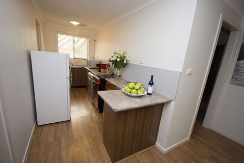 Central Wagga Apartment - Accommodation Sunshine Coast 1